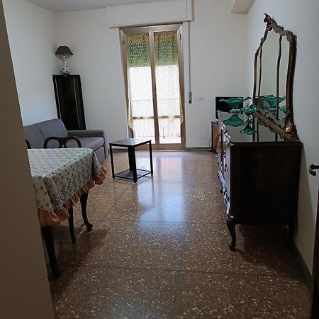 Hortis Apartment, 5 Persone, 2 Camere, Balcone, Metro C E Tram Per Il Centro Roma Exterior foto